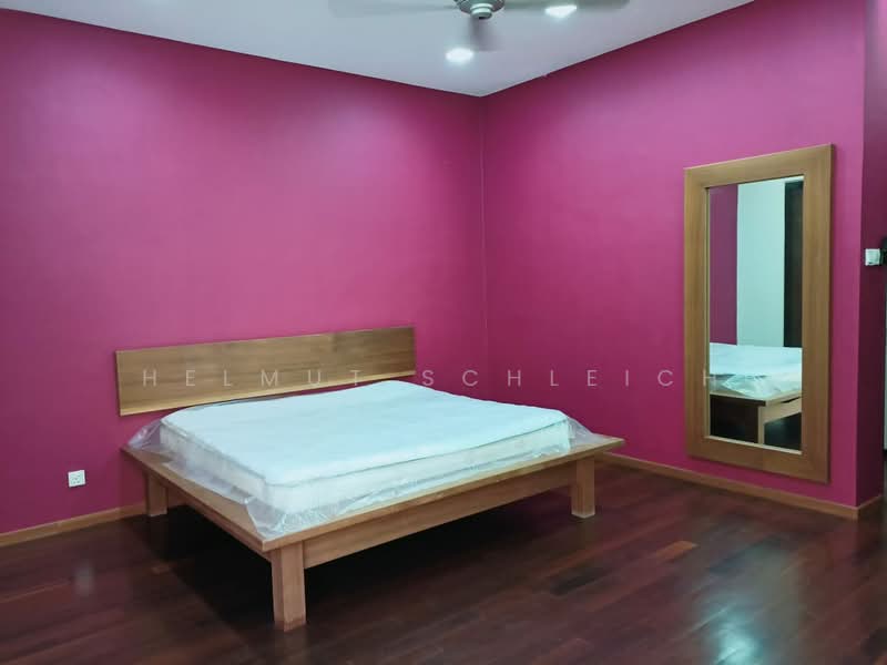 Rumah Banglo untuk Dijual di Bukit Gita Bayu (Seri Kembangan) - Helmut Schleich - PropertyGuru.com.my
