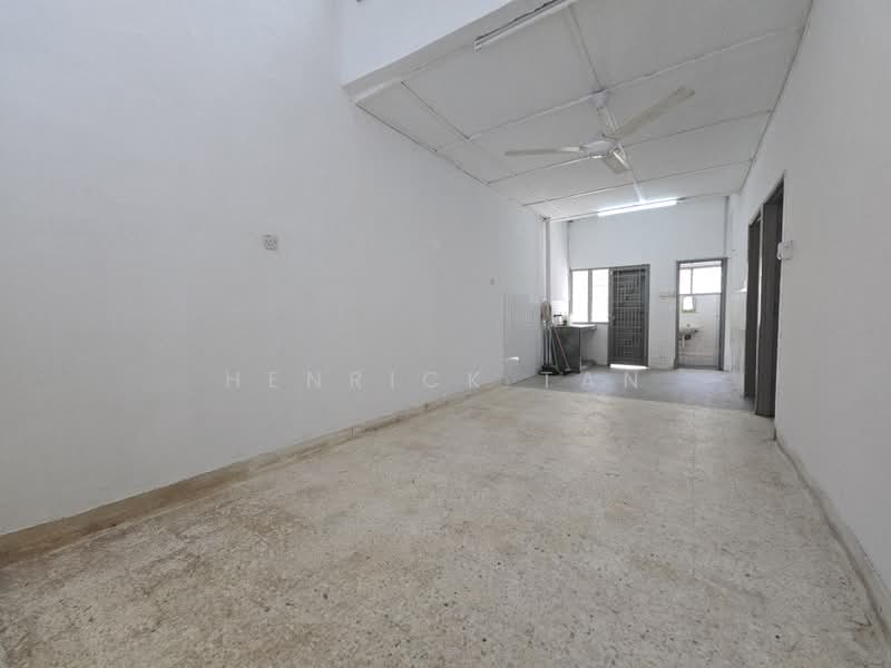 1-storey Terraced House for Sale in Taman Sri Muda (Shah Alam) - Henrick Tan - Interior - PropertyGuru.com.my