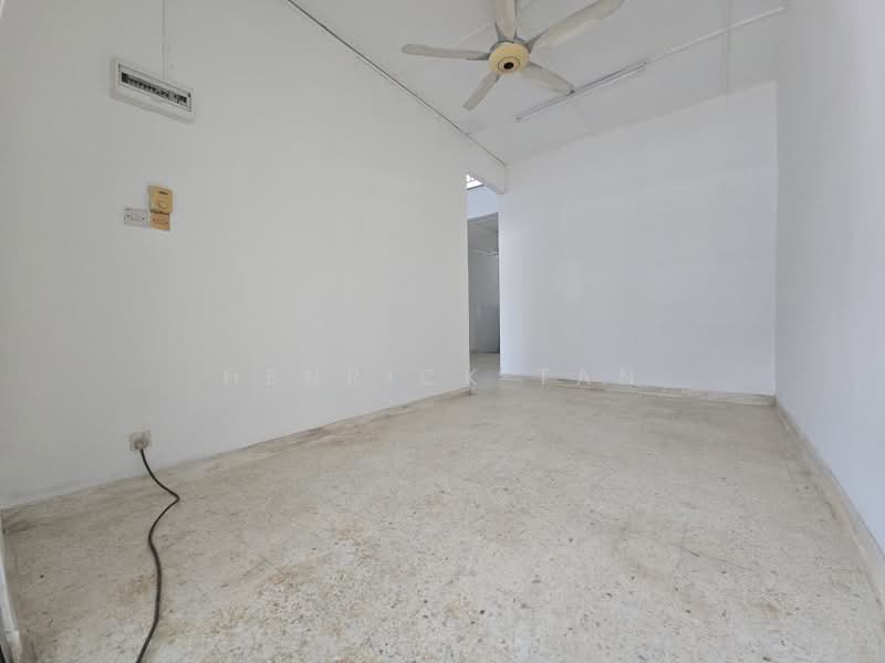 1-storey Terraced House for Sale in Taman Sri Muda (Shah Alam) - Henrick Tan - Interior - PropertyGuru.com.my