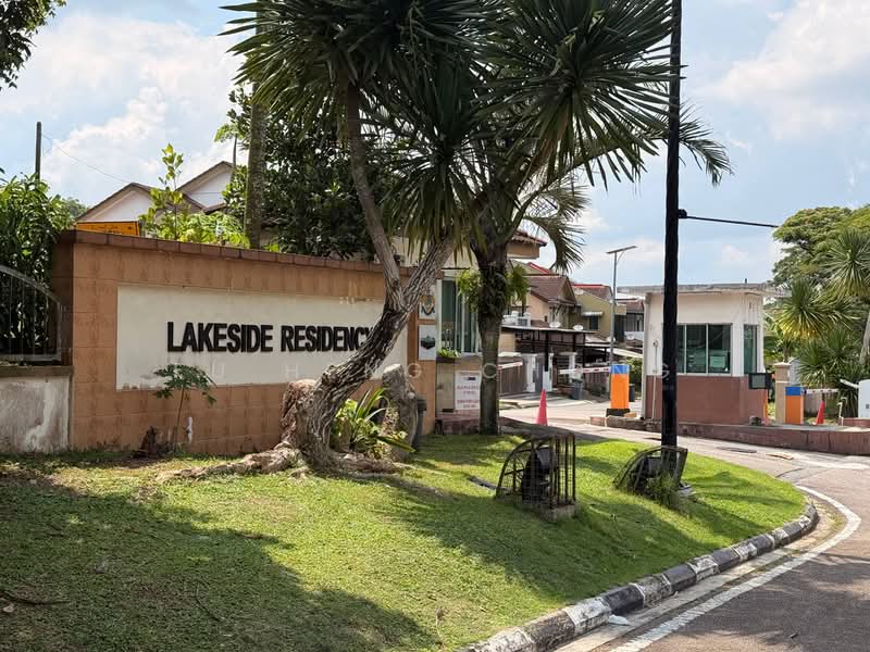 Rumah Teres 2 Tingkat untuk Dijual di Bandar Seri Alam (Masai) - Fu Heng Chong - Exterior - PropertyGuru.com.my