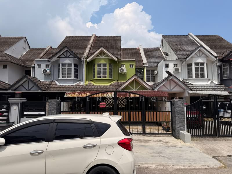 2-storey Terraced House for Sale in Bandar Baru Uda (Johor Bahru) - Fu Heng Chong - Exterior - PropertyGuru.com.my