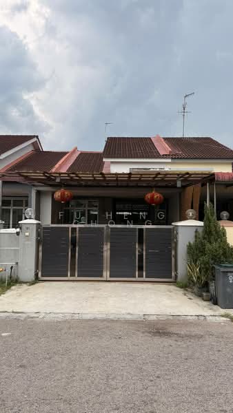 1-storey Terraced House for Sale in Taman Kempas Indah (Tebrau) - Fu Heng Chong - Exterior - PropertyGuru.com.my