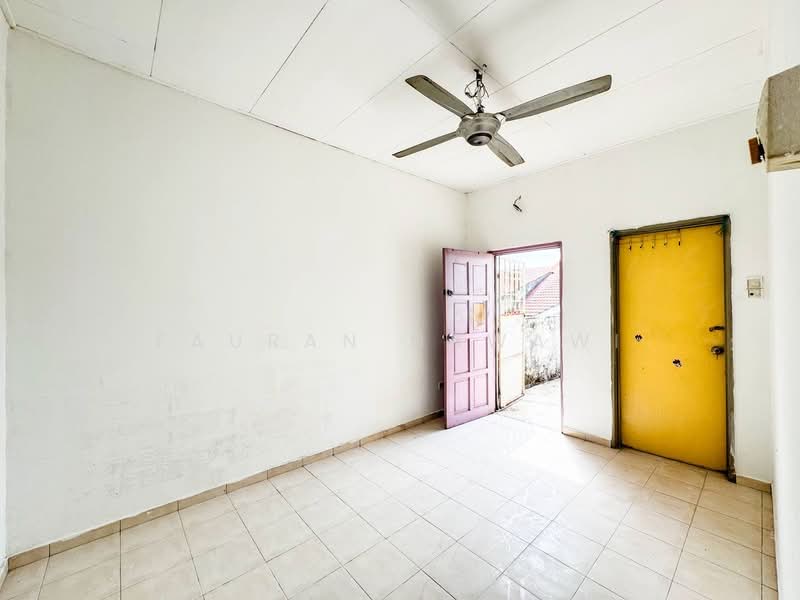 2-storey Terraced House for Sale in Sungai Buloh (Selangor) - Fauran Nawawi - PropertyGuru.com.my