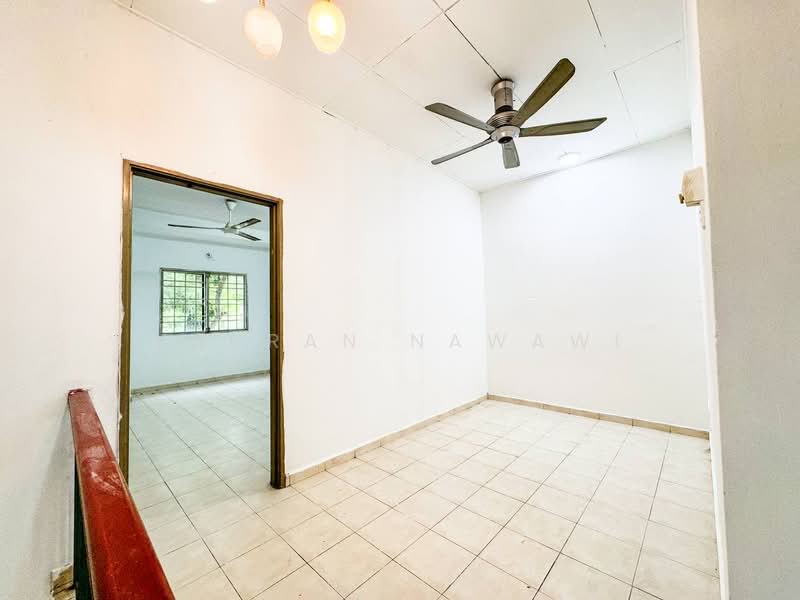 2-storey Terraced House for Sale in Sungai Buloh (Selangor) - Fauran Nawawi - PropertyGuru.com.my