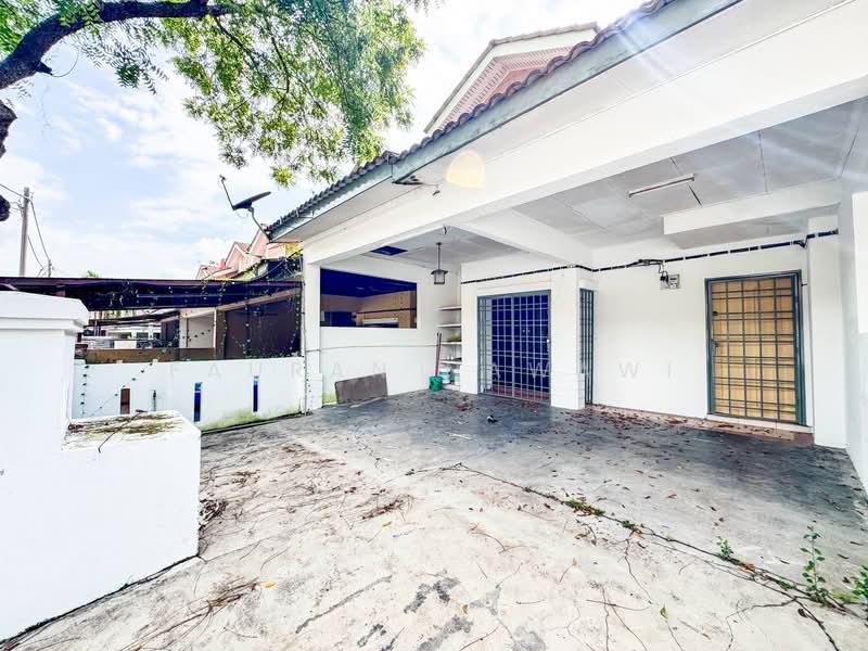 2-storey Terraced House for Sale in Sungai Buloh (Selangor) - Fauran Nawawi - PropertyGuru.com.my