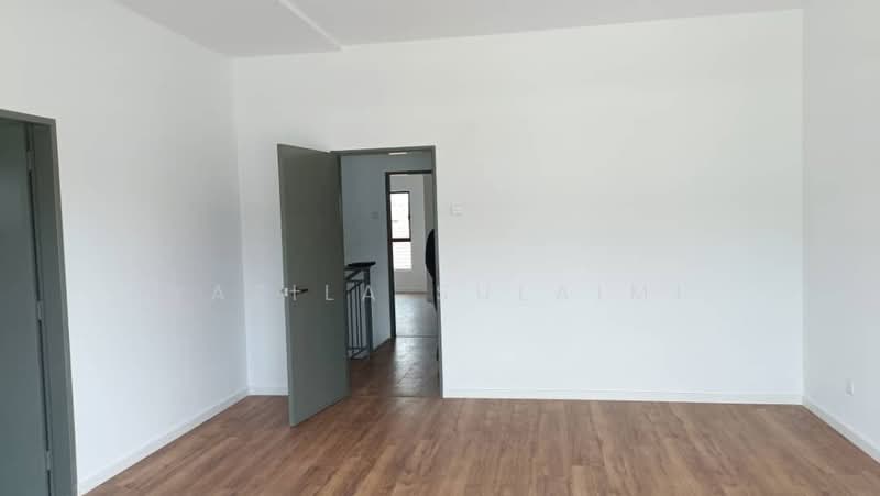 Rumah Teres 2 Tingkat untuk Disewa di Shah Alam (Selangor) - Yazila Sulaimi - Interior - PropertyGuru.com.my
