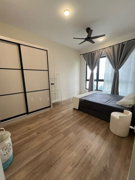Servis Apartment untuk Disewa di Sunway Belfield - Eyka Omar - Bedroom - PropertyGuru.com.my