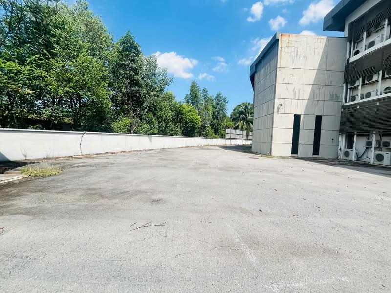 Kilang untuk Dijual di U8, Bukit Jelutong Industrial Park (Shah Alam) - Amril Najmin - PropertyGuru.com.my