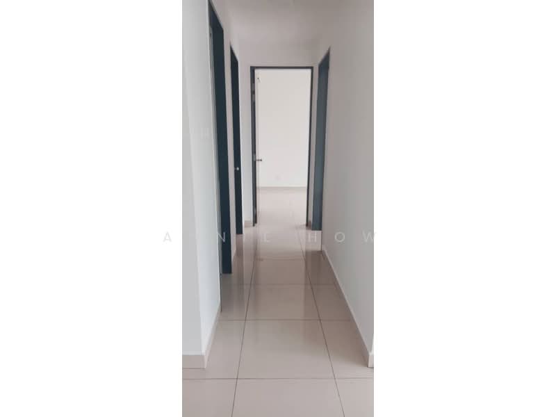 Service Residence for Sale at KL Traders Square - Annie How - Corridor - PropertyGuru.com.my