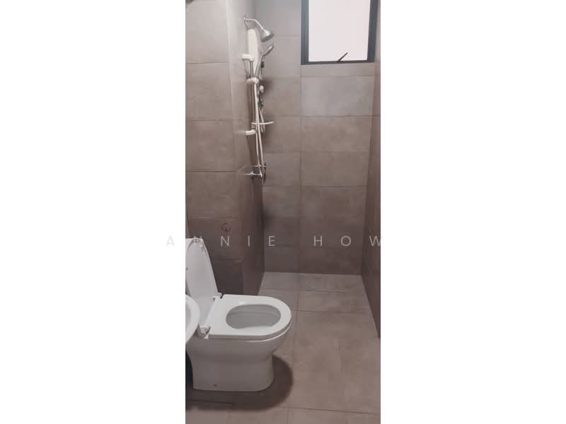 Service Residence for Sale at KL Traders Square - Annie How - Bathroom - PropertyGuru.com.my