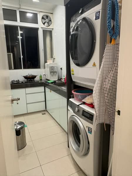 Service Residence for Sale at H2O Residences - Yao Tan - Kitchen - PropertyGuru.com.my