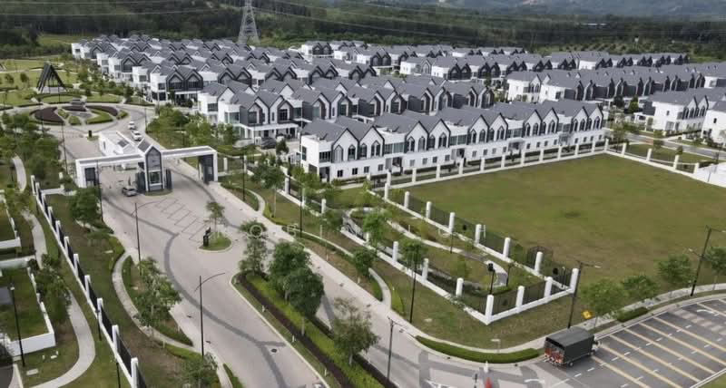 Rumah Teres 2 Tingkat untuk Dijual di Eco Forest (Semenyih) - Robin Loh - PropertyGuru.com.my