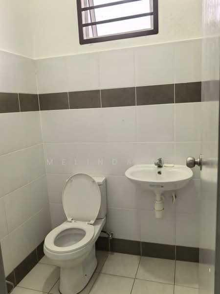 2-storey Terraced House for Sale in Taman Flora Heights (Pasir Gudang) - Melinda Ee - Bathroom - PropertyGuru.com.my
