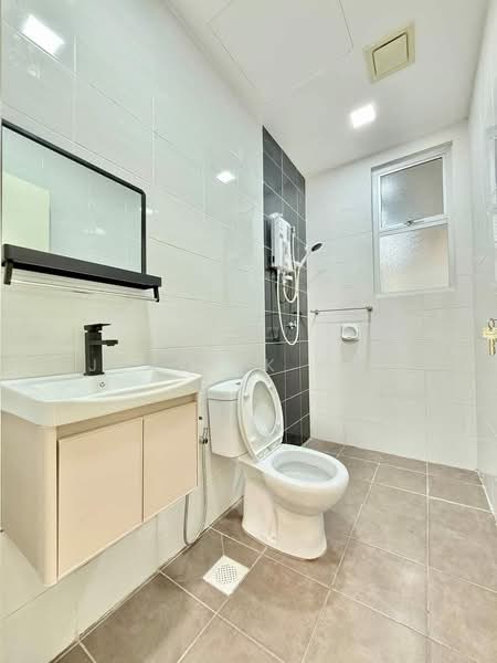 Servis Apartment untuk Dijual di Bsp Skypark - Jerrick Foo - Bathroom - PropertyGuru.com.my