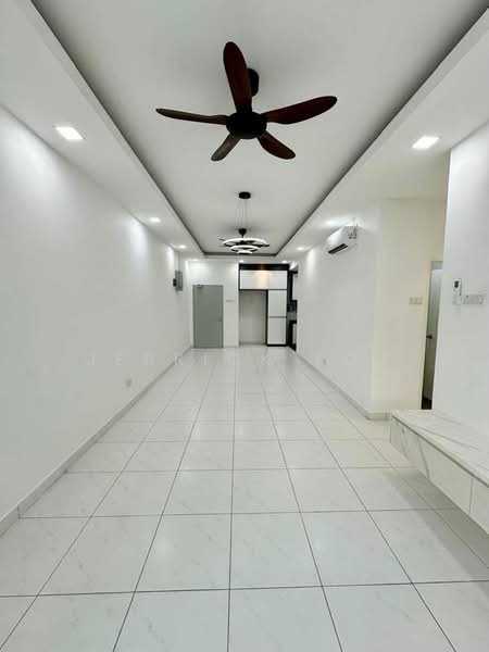 Servis Apartment untuk Dijual di Bsp Skypark - Jerrick Foo - Living Room - PropertyGuru.com.my