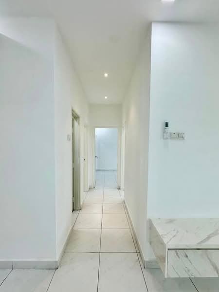 Servis Apartment untuk Dijual di Bsp Skypark - Jerrick Foo - Corridor - PropertyGuru.com.my