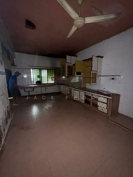 1-storey Terraced House for Sale in Kulai (Johor) - Jack Phoon - Kitchen - PropertyGuru.com.my
