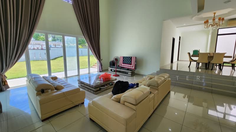 Rumah Kluster untuk Dijual di Setia Tropika (Johor Bahru) - Michele Sylvester - Living Room - PropertyGuru.com.my