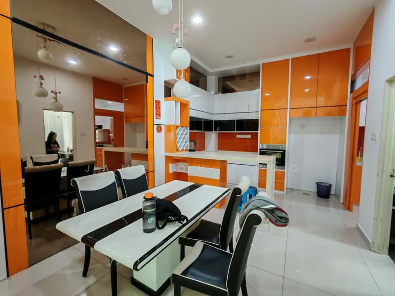 Rumah Kluster untuk Dijual di Taman Mount Austin (Tebrau) - Jameson Choo - Kitchen - PropertyGuru.com.my