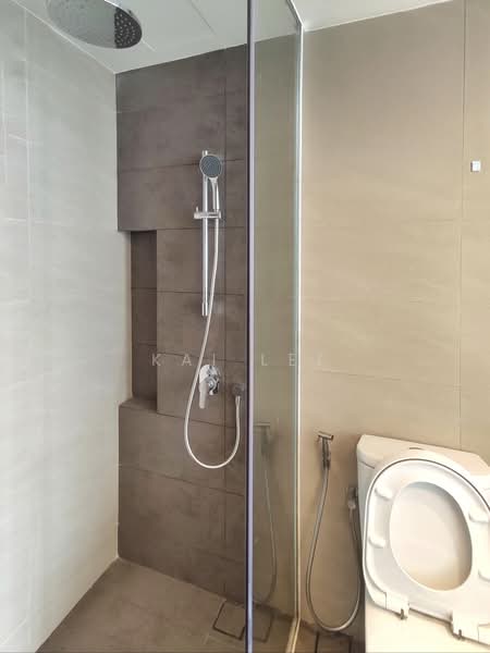 Condominium for Sale at Bora Residences - Kai Lee - Bathroom - PropertyGuru.com.my