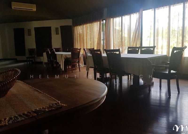 Bungalow for Sale in Rompin (Pahang) - Helmut Schleich - Dining Room - PropertyGuru.com.my
