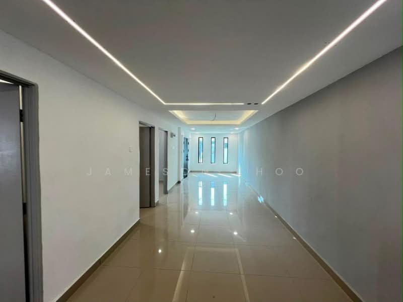 Rumah Teres 1 Tingkat untuk Dijual di Skudai (Johor) - Jameson Choo - Corridor - PropertyGuru.com.my