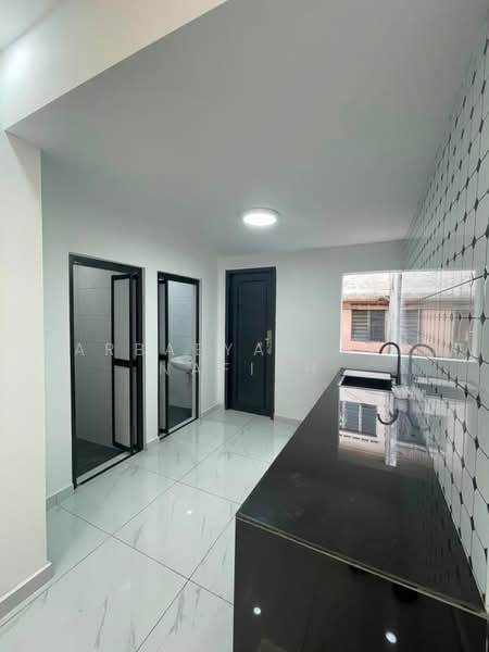 2-storey Terraced House for Sale in Bandar Baru Permas Jaya (Permas Jaya) - Arbaeyah Ali Nafiah - Kitchen - PropertyGuru.com.my