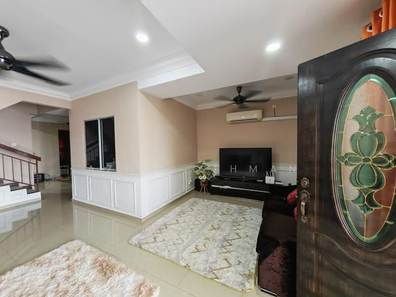 Rumah Teres 2 Tingkat untuk Dijual di Taman Desa Melor (Senawang) - Azrul Othman - Living Room - PropertyGuru.com.my
