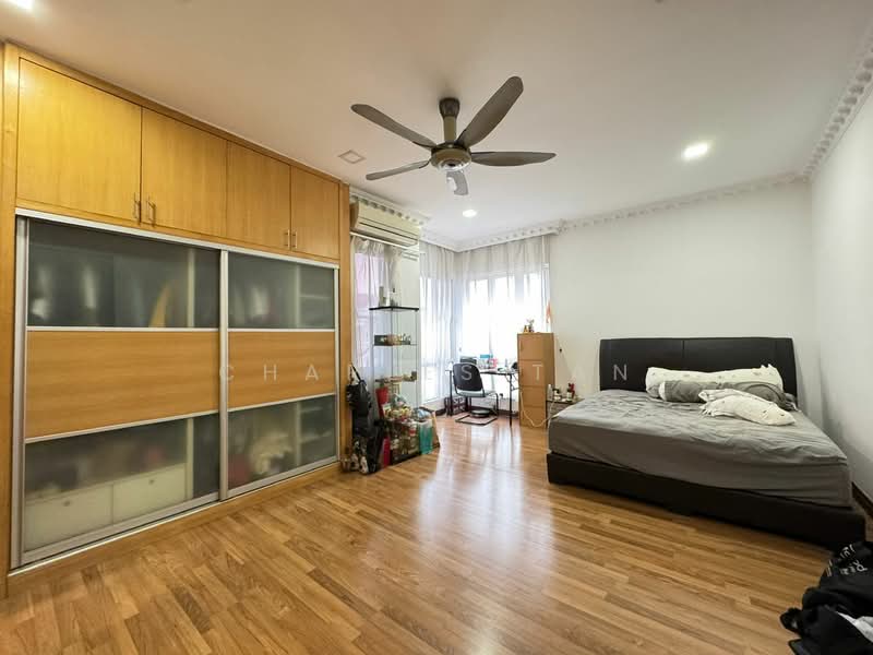 Rumah Berkembar untuk Dijual di Taman Naga Emas (Salak South) - Charles Tan - PropertyGuru.com.my
