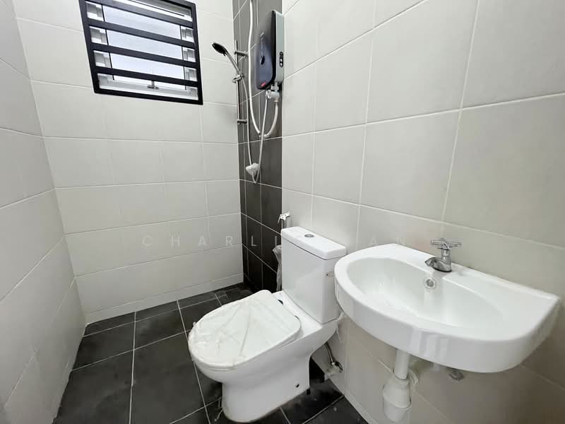 Rumah Teres 2-Tingkat untuk Disewa di Kota Bayuemas (Klang) - Charlie Gan - PropertyGuru.com.my