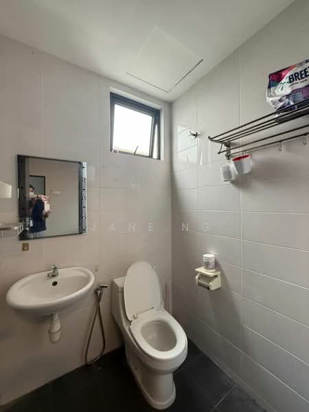 Service Residence for Rent at Service Residence @ Landmark Residence 1 - Jane Ng - Bathroom - PropertyGuru.com.my