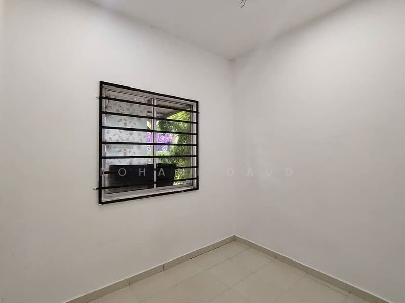 Rumah Teres 1 Tingkat untuk Disewa di Taman Nusari Bayu (Bandar Sri Sendayan) - Rohani Daud - Interior - PropertyGuru.com.my