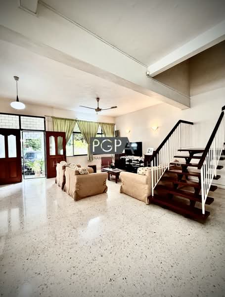 Rumah Berkembar untuk Dijual di George Town (Penang) - Cheryl Chng - Living Room - PropertyGuru.com.my
