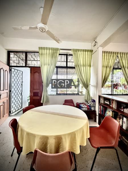 Rumah Berkembar untuk Dijual di George Town (Penang) - Cheryl Chng - Dining Room - PropertyGuru.com.my