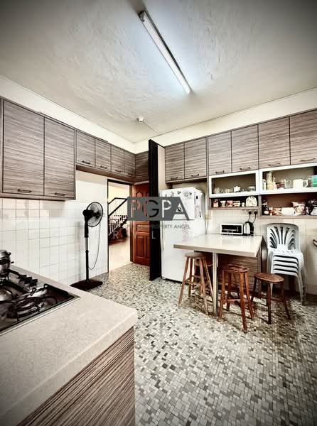 Rumah Berkembar untuk Dijual di George Town (Penang) - Cheryl Chng - Kitchen - PropertyGuru.com.my