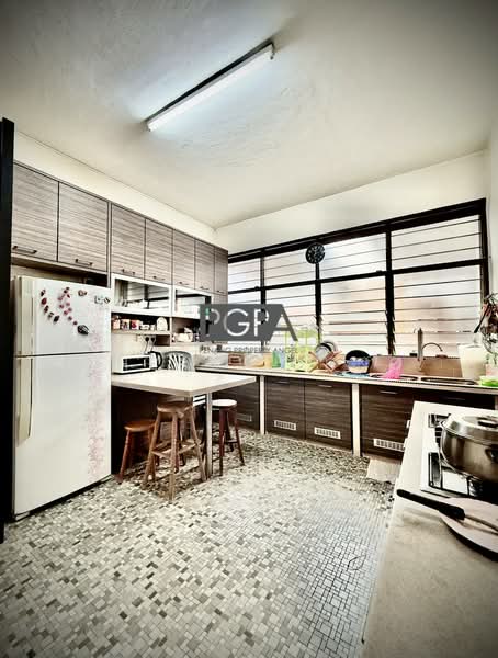 Rumah Berkembar untuk Dijual di George Town (Penang) - Cheryl Chng - Kitchen - PropertyGuru.com.my