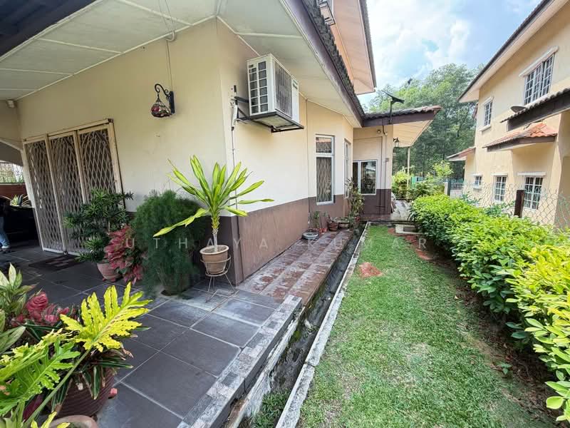 Rumah Teres untuk Dijual di Bandar Country Homes (Rawang) - Uthaya Kumar - Exterior - PropertyGuru.com.my