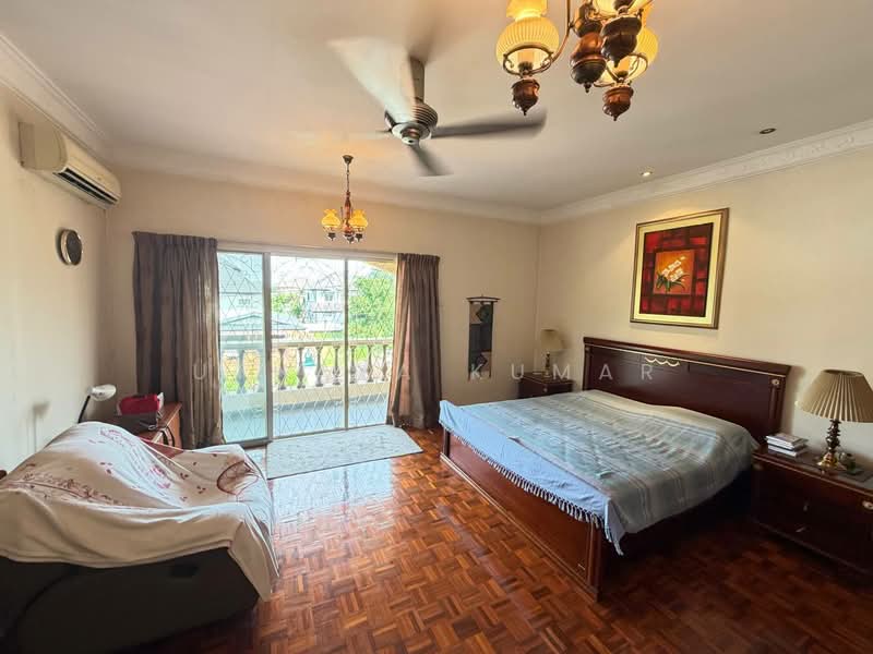 Rumah Teres untuk Dijual di Bandar Country Homes (Rawang) - Uthaya Kumar - Bedroom - PropertyGuru.com.my