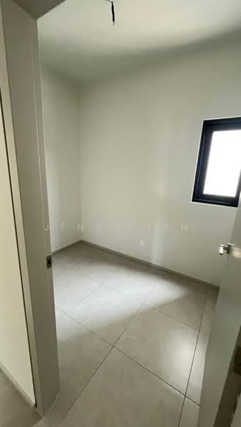 Service Residence for Sale at Melawati : Park One - Jenny Tan - Room 4 - PropertyGuru.com.my