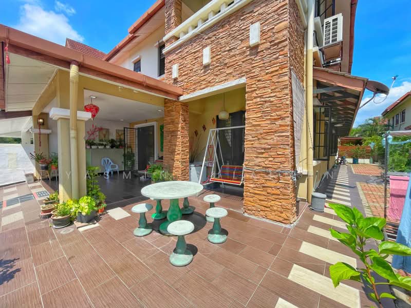 Rumah Berkembar untuk Dijual di Bandar Nusaputra (Puchong) - Yasmin Sulaiman - Exterior - PropertyGuru.com.my