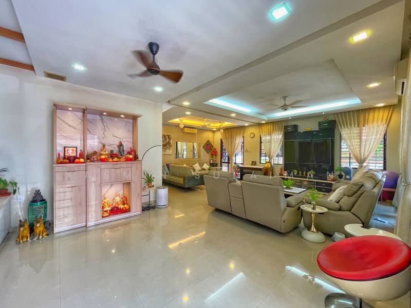 Rumah Berkembar untuk Dijual di Bandar Nusaputra (Puchong) - Yasmin Sulaiman - Living Room - PropertyGuru.com.my