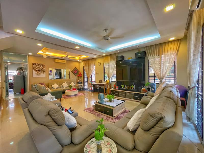 Rumah Berkembar untuk Dijual di Bandar Nusaputra (Puchong) - Yasmin Sulaiman - Living Room - PropertyGuru.com.my