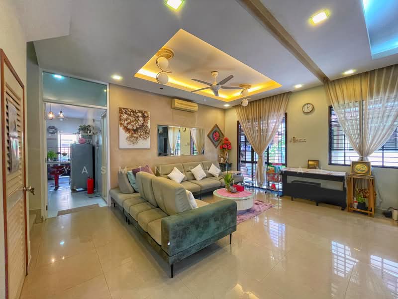 Rumah Berkembar untuk Dijual di Bandar Nusaputra (Puchong) - Yasmin Sulaiman - Living Room - PropertyGuru.com.my