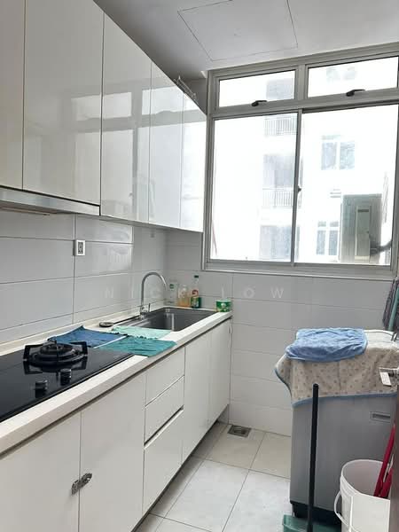 Servis Apartment untuk Disewa di Paragon Residences @ Straits View - Nick Low - Kitchen - PropertyGuru.com.my