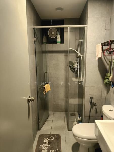 Service Residence for Sale at M Vertica - Kent Fatt - Bathroom - PropertyGuru.com.my