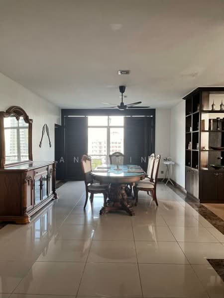 Pangsapuri untuk Dijual di Adamai - Santorinic Wang - Dining Room - PropertyGuru.com.my
