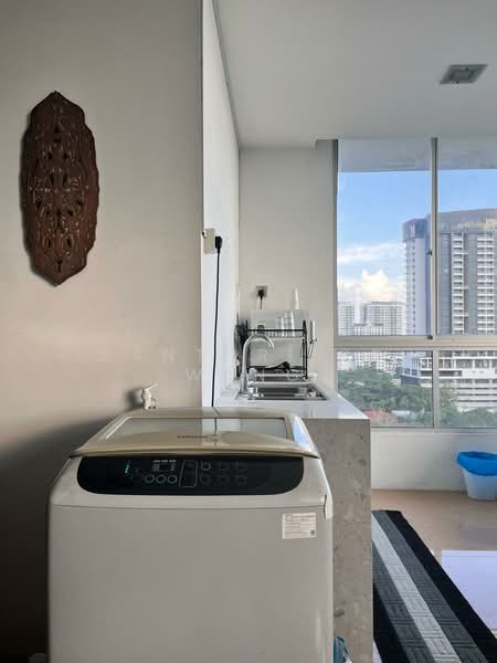 Pangsapuri untuk Dijual di Adamai - Santorinic Wang - Kitchen - PropertyGuru.com.my