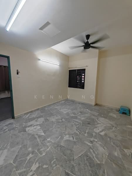 2-storey Terraced House for Sale in Telok Panglima Garang (Selangor) - Kenny Ng - Interior - PropertyGuru.com.my