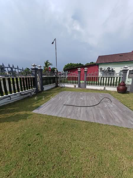 2-storey Terraced House for Sale in Telok Panglima Garang (Selangor) - Kenny Ng - Exterior - PropertyGuru.com.my