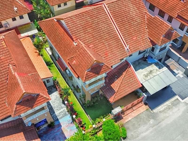 Semi-Detached House for Sale in Bandar Nusaputra (Puchong) - Yasmin Sulaiman - Exterior - PropertyGuru.com.my